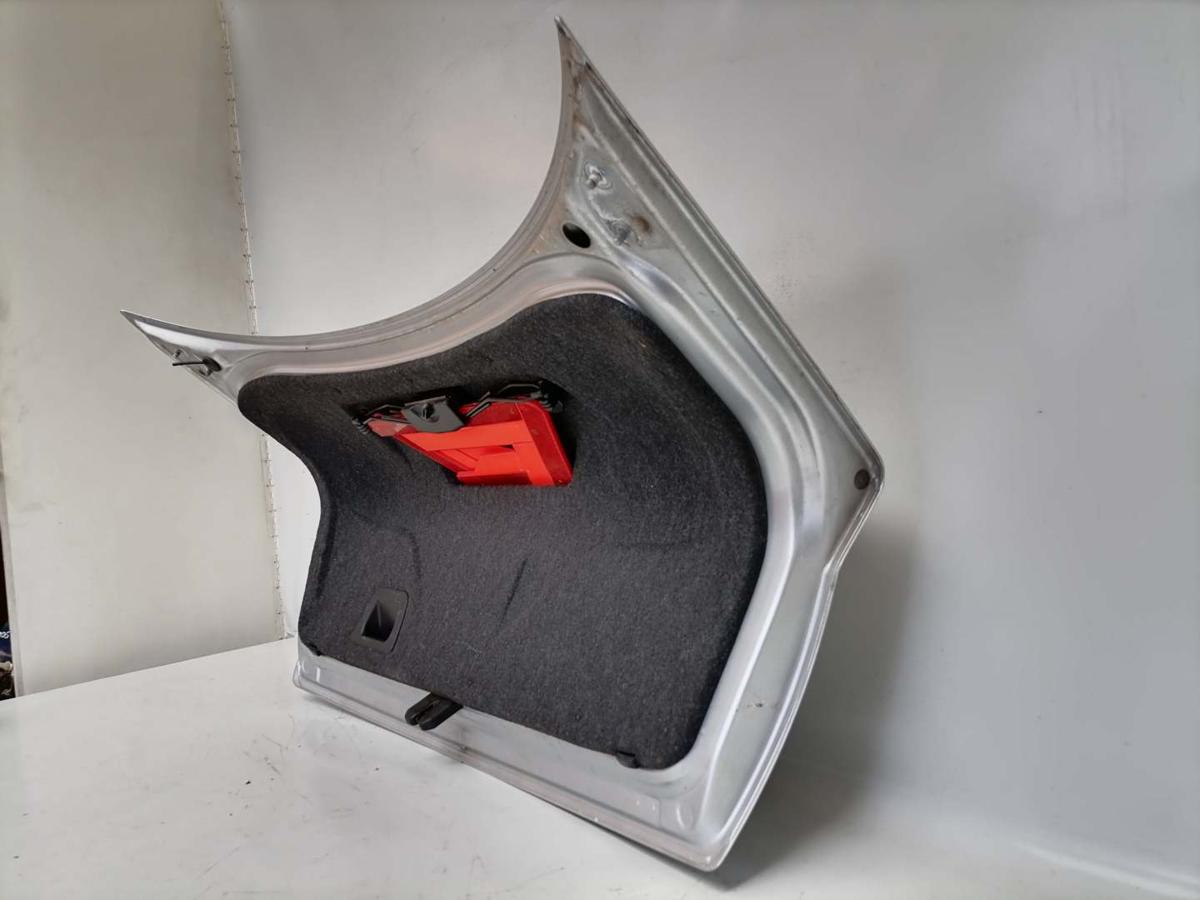 Audi A4 B5 original Heckklappe LY7M-Alusilber Limousine Bj.1996 Audi A4 B5 original Heckklappe LY7M-Alusilber Limousine Bj.1996